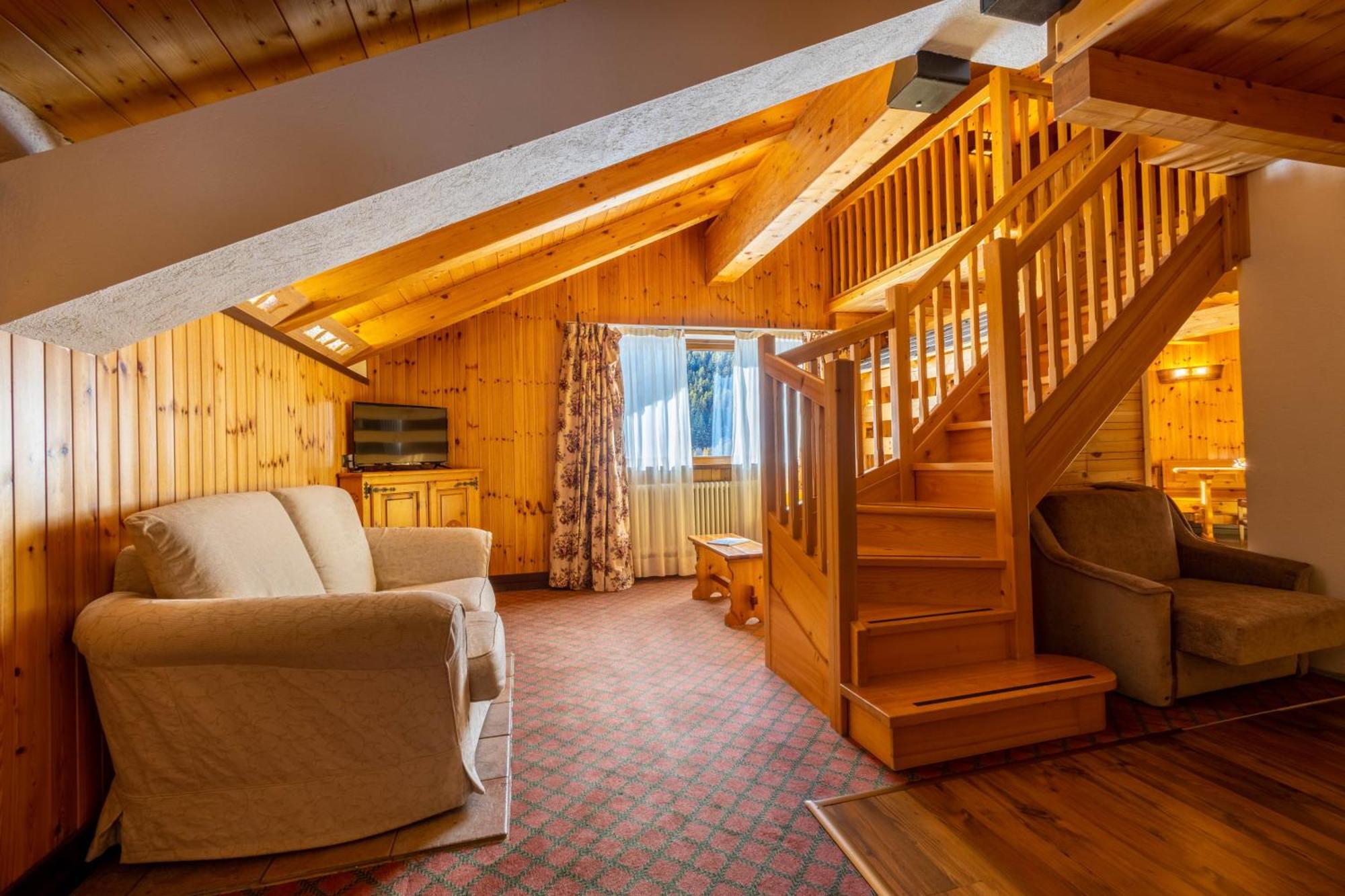 Hotel Bouton D'Or Cogne Exterior foto