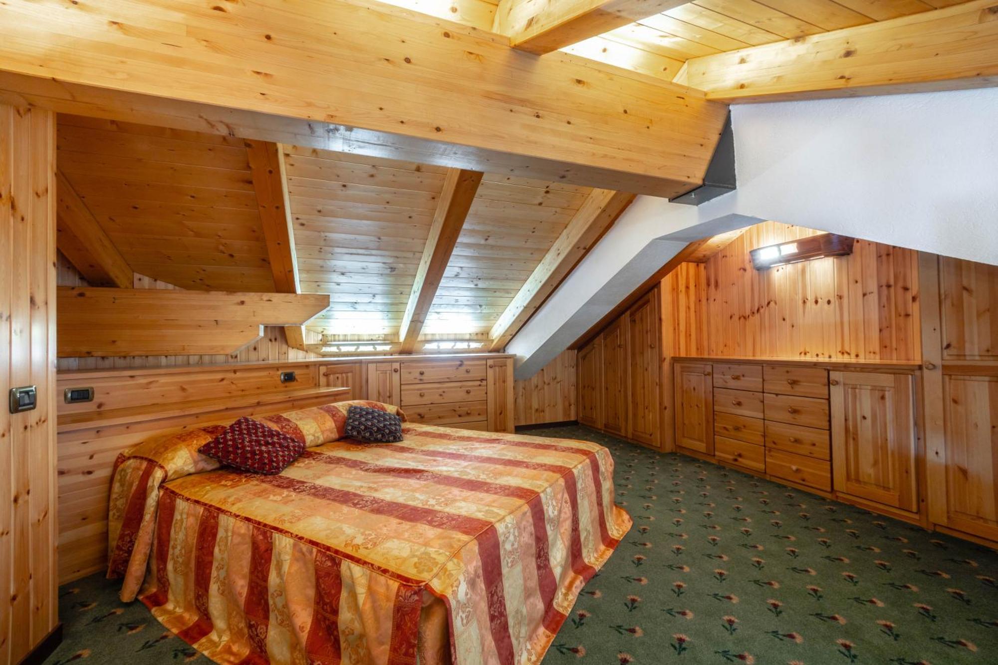 Hotel Bouton D'Or Cogne Exterior foto