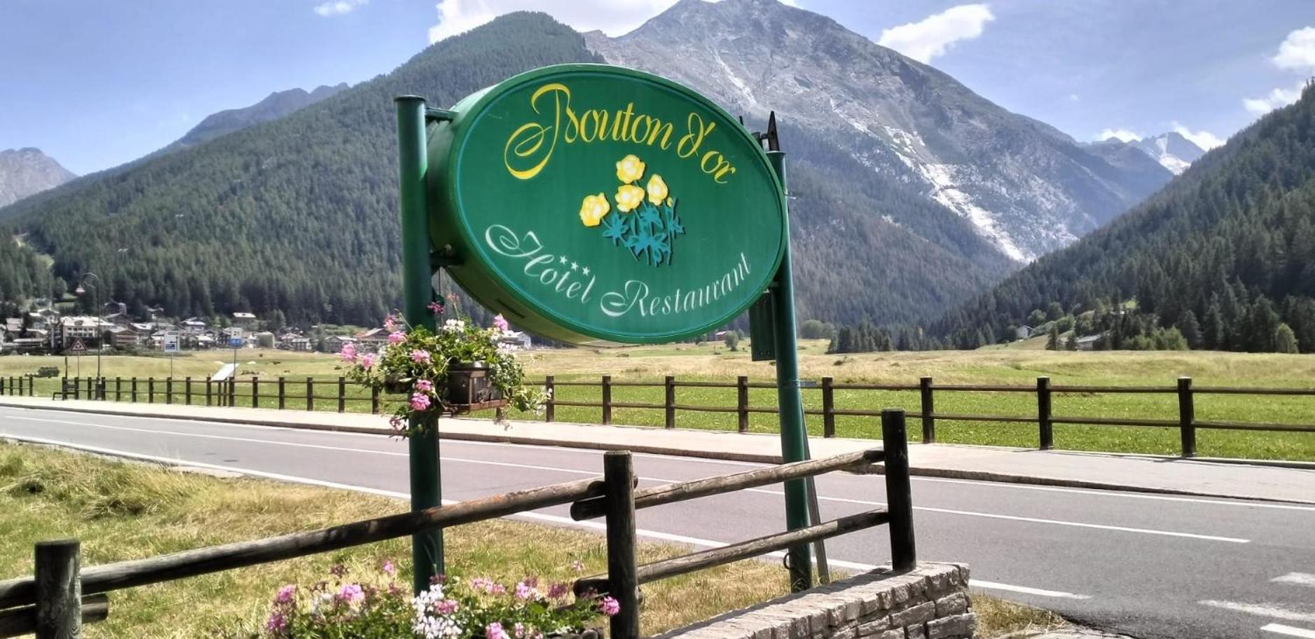 Hotel Bouton D'Or Cogne Exterior foto